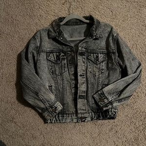 Vintage Plain pockets denim black acid stain? Jacket bleached from sun? Size L